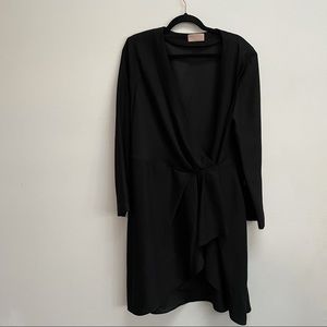 Currie wrap dress cocktail black 3/4 sleeve size 18 lightly padded shoulders